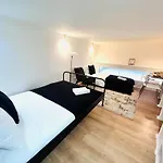 Central Lisbon Flat, Best Location In Town