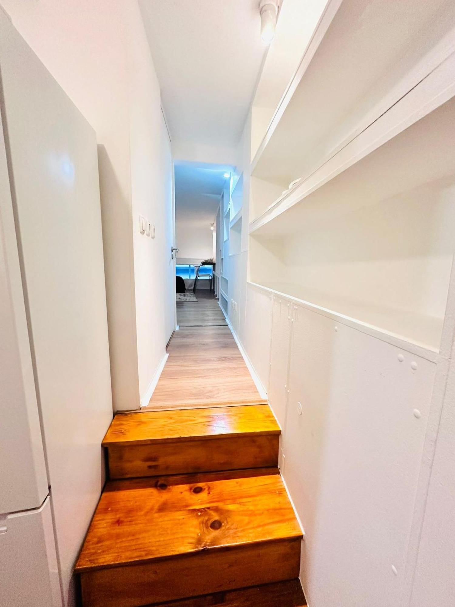 Apartment Flat, Location In Town