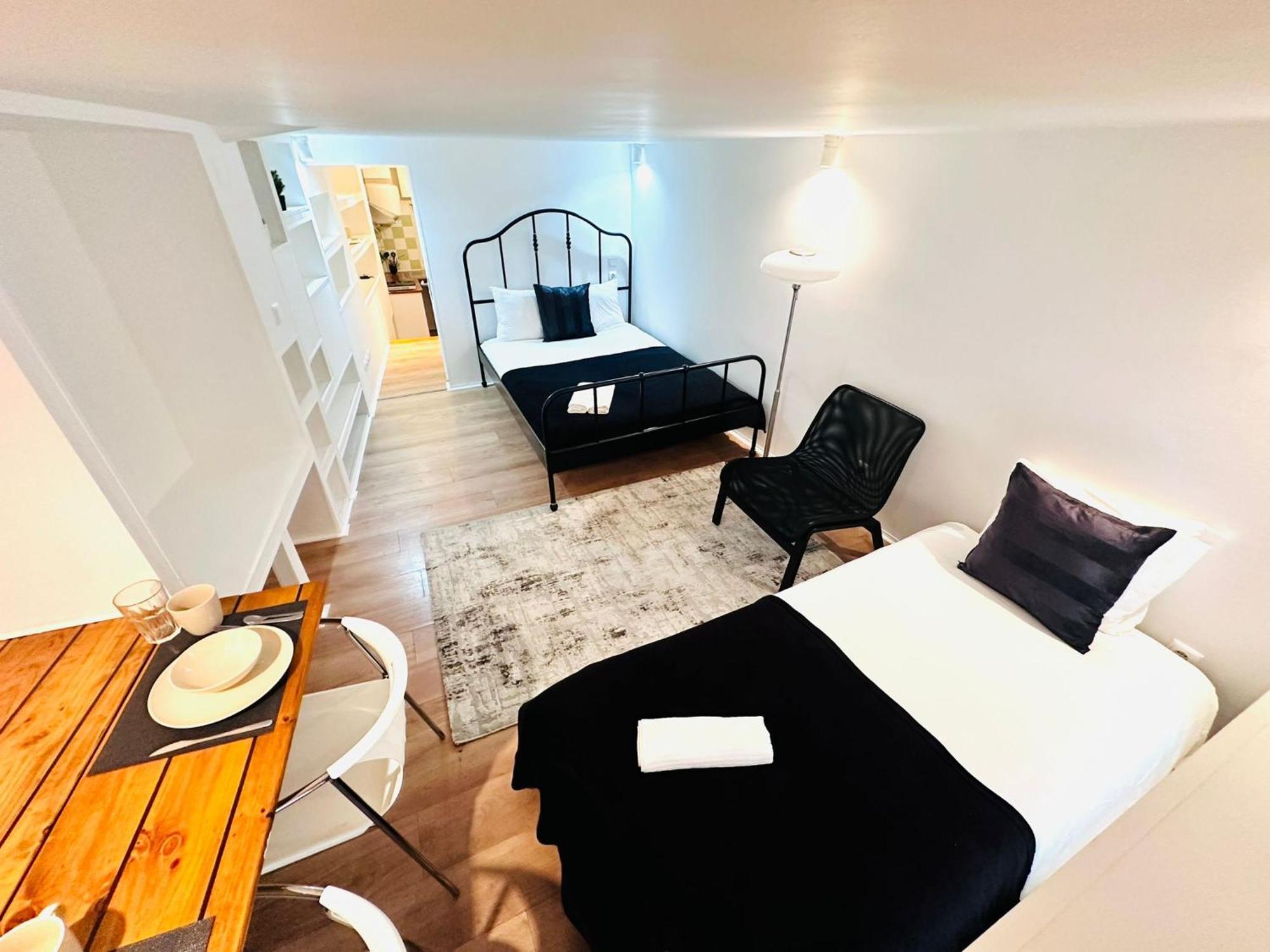Flat, Location In Town Lissabon