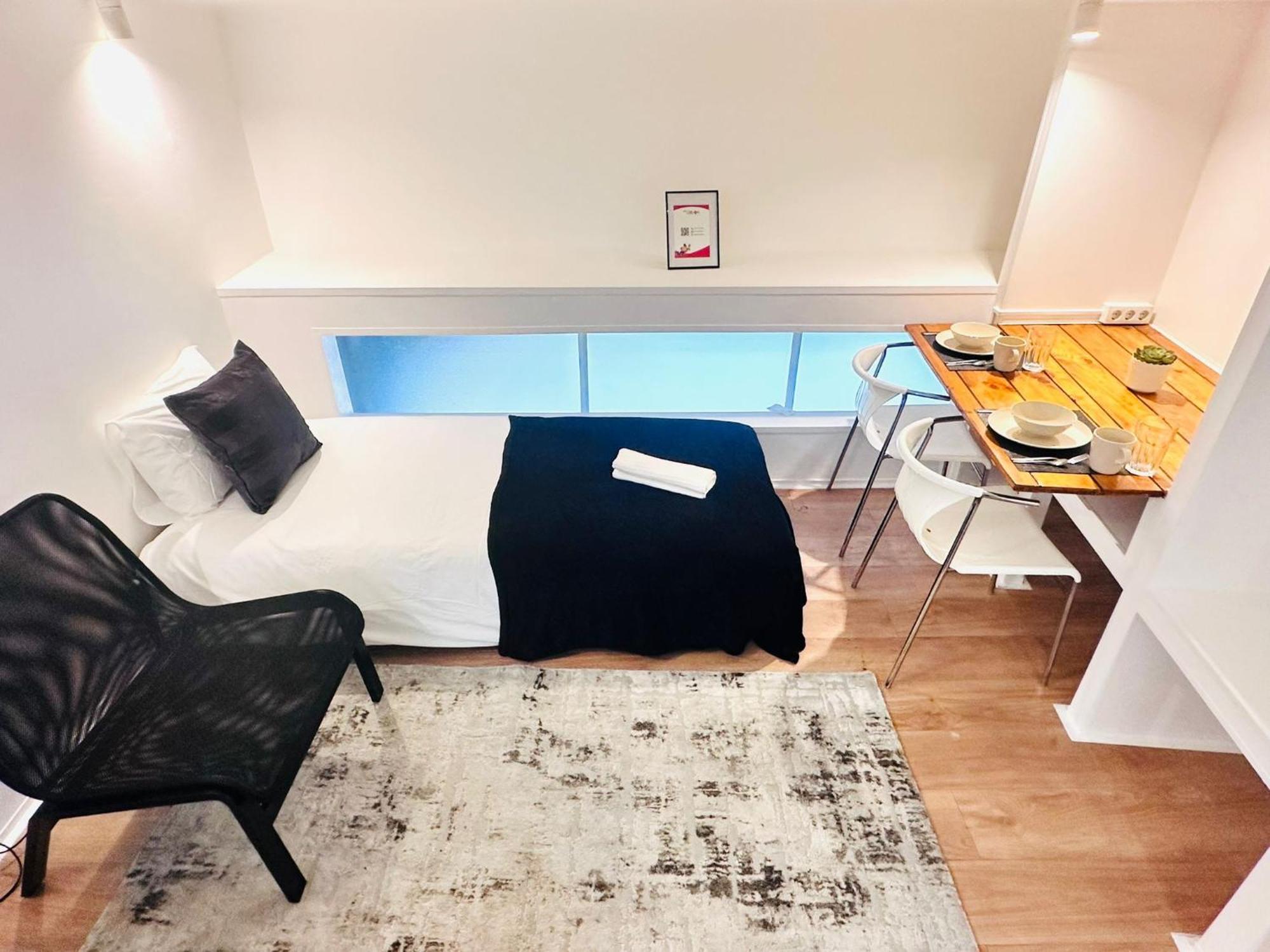 Flat, Location In Town Lissabon