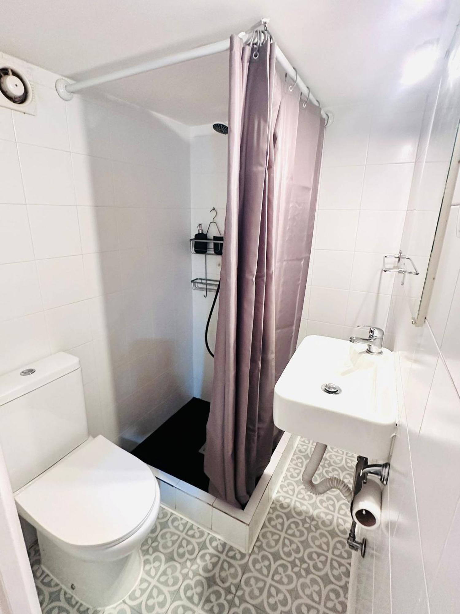 Flat, Location In Town Appartement